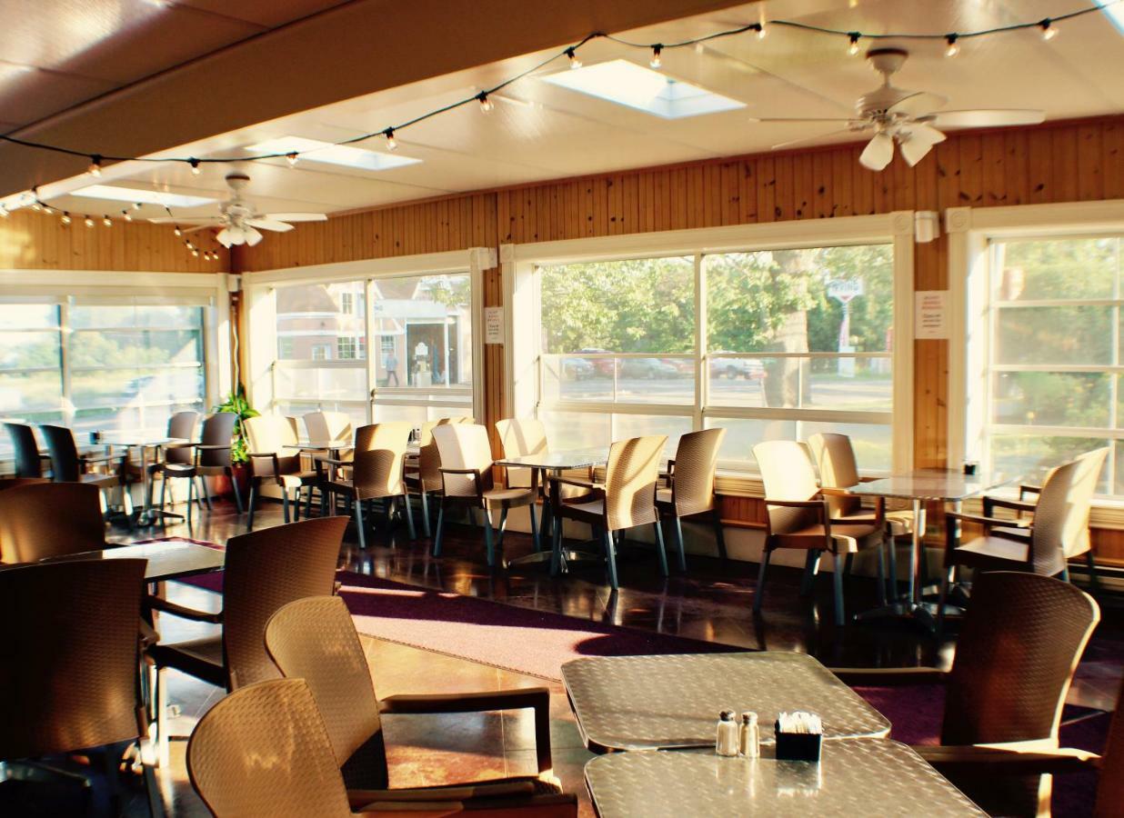 Evangeline Inn & Motel Grand-Pre Luaran gambar